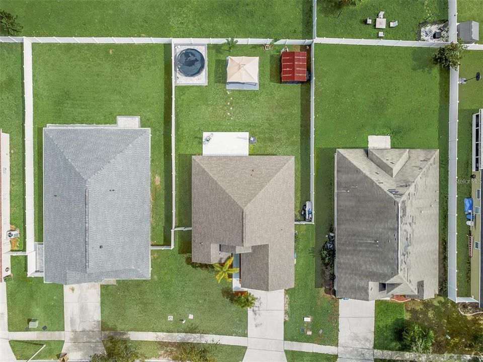 For Sale: $350,000 (3 beds, 2 baths, 1400 Square Feet)