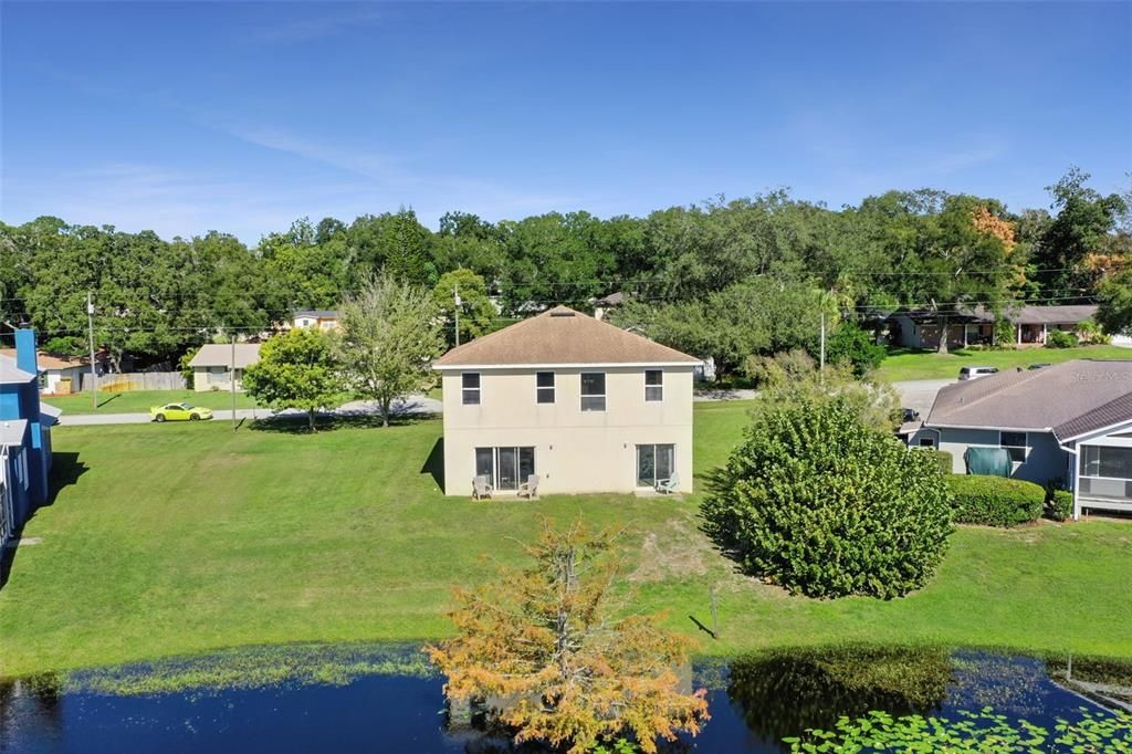 合同活跃: $499,000 (4 贝兹, 2 浴室, 2553 平方英尺)