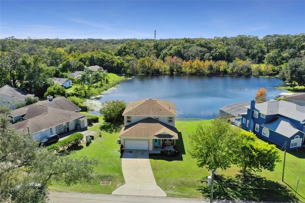 合同活跃: $499,000 (4 贝兹, 2 浴室, 2553 平方英尺)