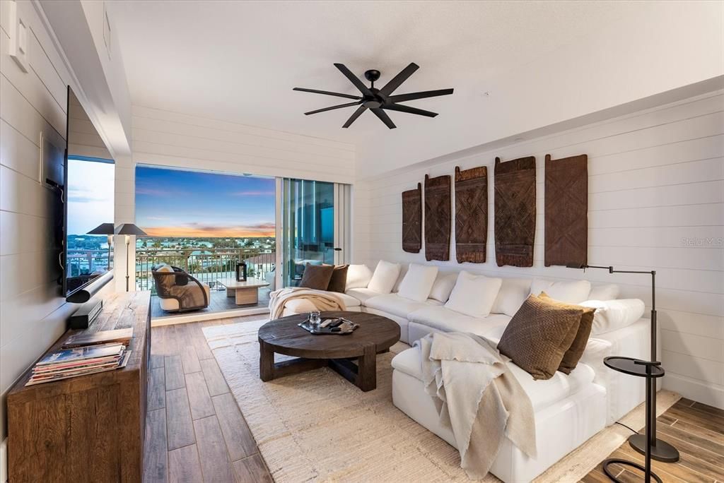 For Sale: $1,395,000 (3 beds, 2 baths, 1850 Square Feet)