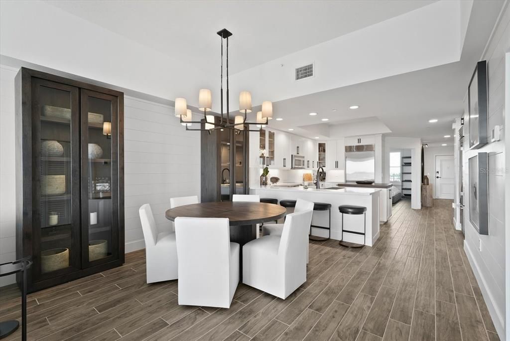 For Sale: $1,395,000 (3 beds, 2 baths, 1850 Square Feet)