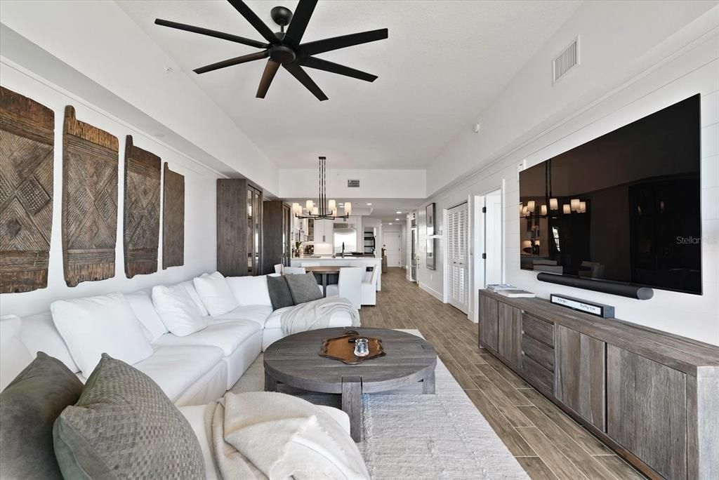 For Sale: $1,395,000 (3 beds, 2 baths, 1850 Square Feet)