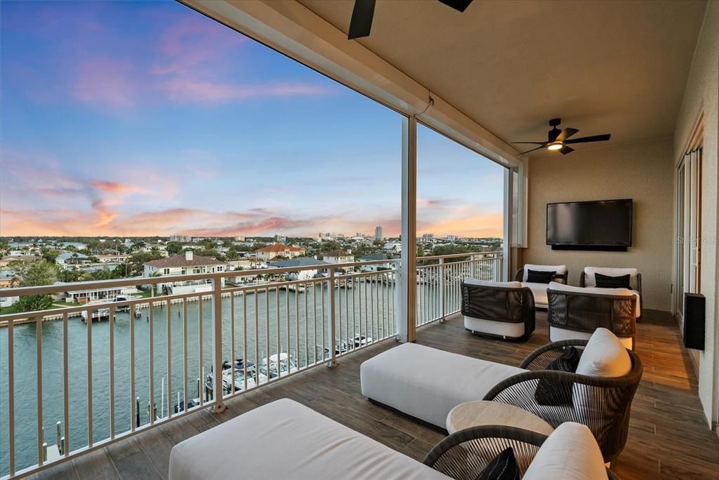 For Sale: $1,395,000 (3 beds, 2 baths, 1850 Square Feet)