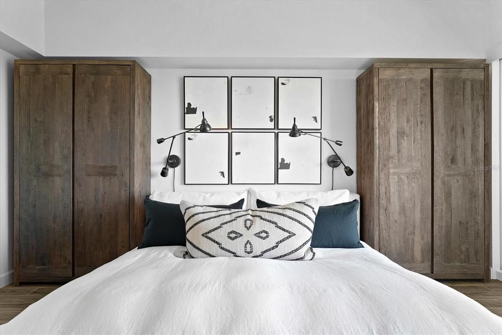 For Sale: $1,395,000 (3 beds, 2 baths, 1850 Square Feet)