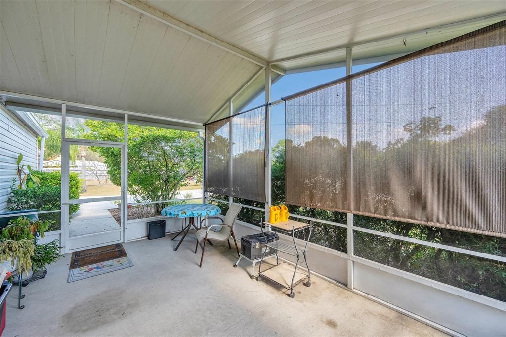 Active With Contract: $215,000 (3 beds, 2 baths, 1620 Square Feet)