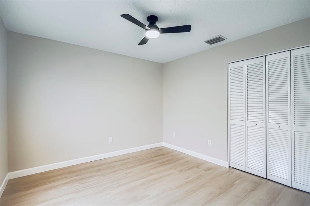 For Sale: $400,000 (4 beds, 2 baths, 1626 Square Feet)