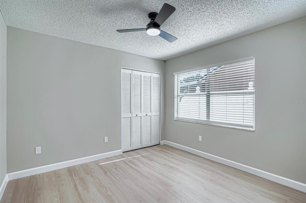 For Sale: $400,000 (4 beds, 2 baths, 1626 Square Feet)