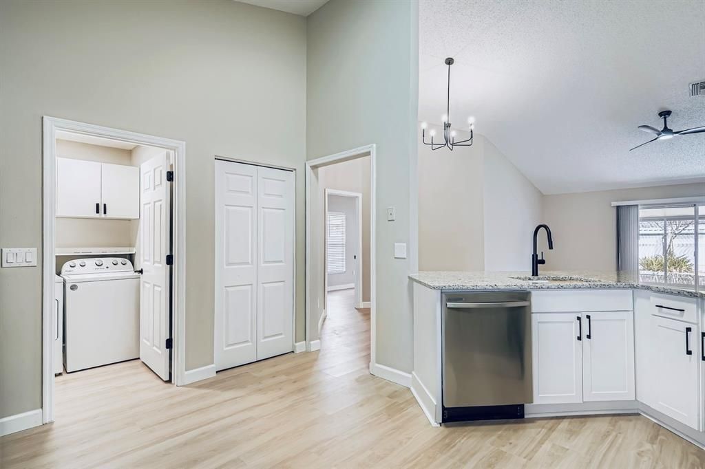 For Sale: $400,000 (4 beds, 2 baths, 1626 Square Feet)