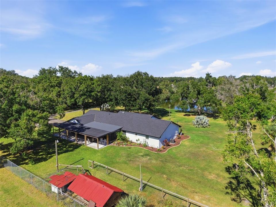 En Venta: $796,000 (3 camas, 3 baños, 2390 Pies cuadrados)