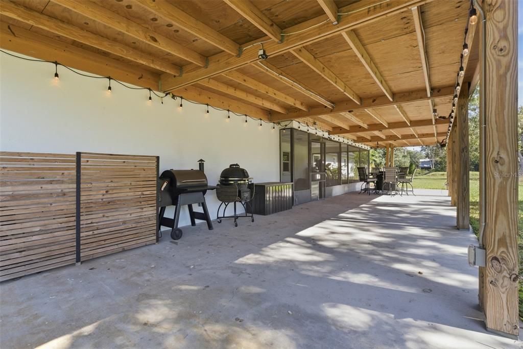 En Venta: $796,000 (3 camas, 3 baños, 2390 Pies cuadrados)