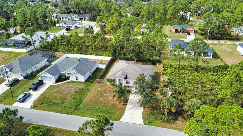 Active With Contract: $269,000 (3 beds, 2 baths, 1616 Square Feet)