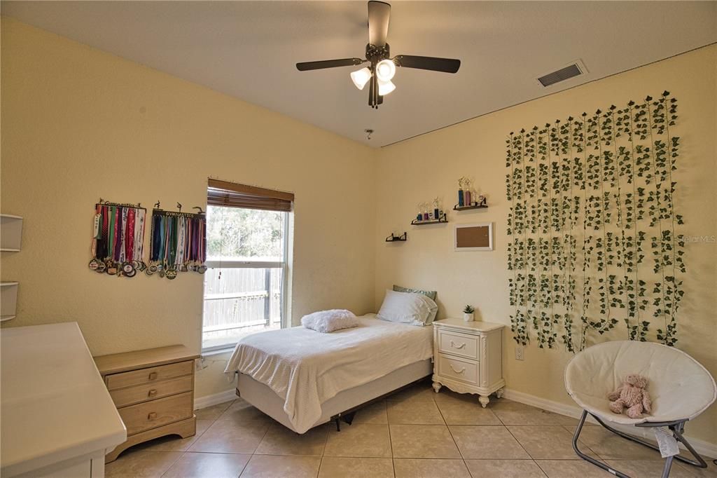 Active With Contract: $269,000 (3 beds, 2 baths, 1616 Square Feet)