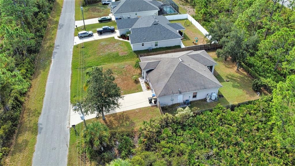 Active With Contract: $269,000 (3 beds, 2 baths, 1616 Square Feet)