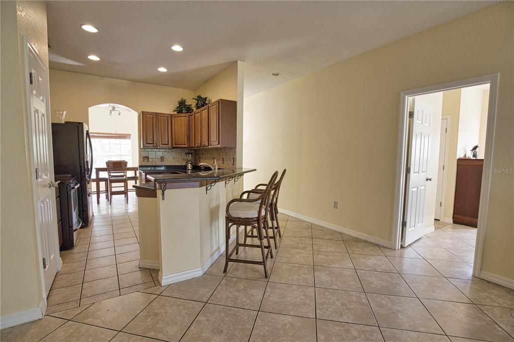 Active With Contract: $269,000 (3 beds, 2 baths, 1616 Square Feet)