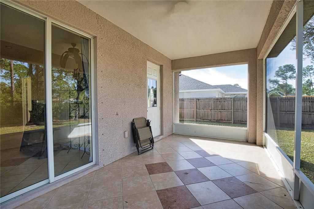 Active With Contract: $269,000 (3 beds, 2 baths, 1616 Square Feet)