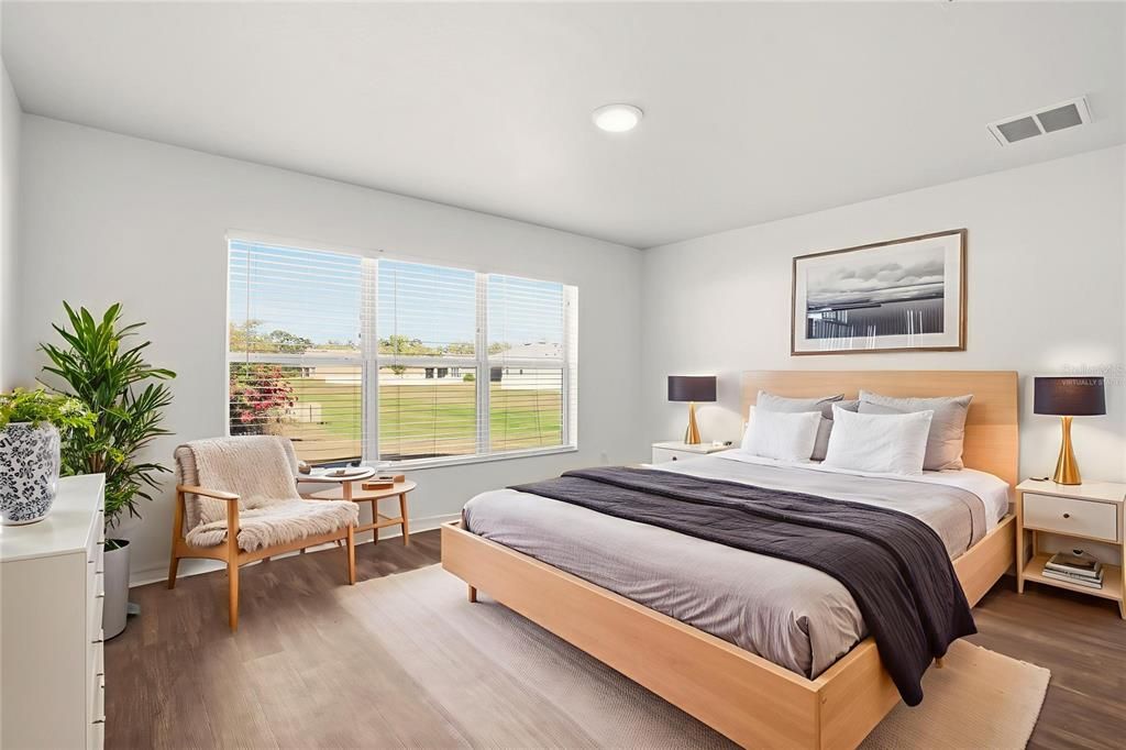 合同活跃: $279,900 (3 贝兹, 2 浴室, 1280 平方英尺)