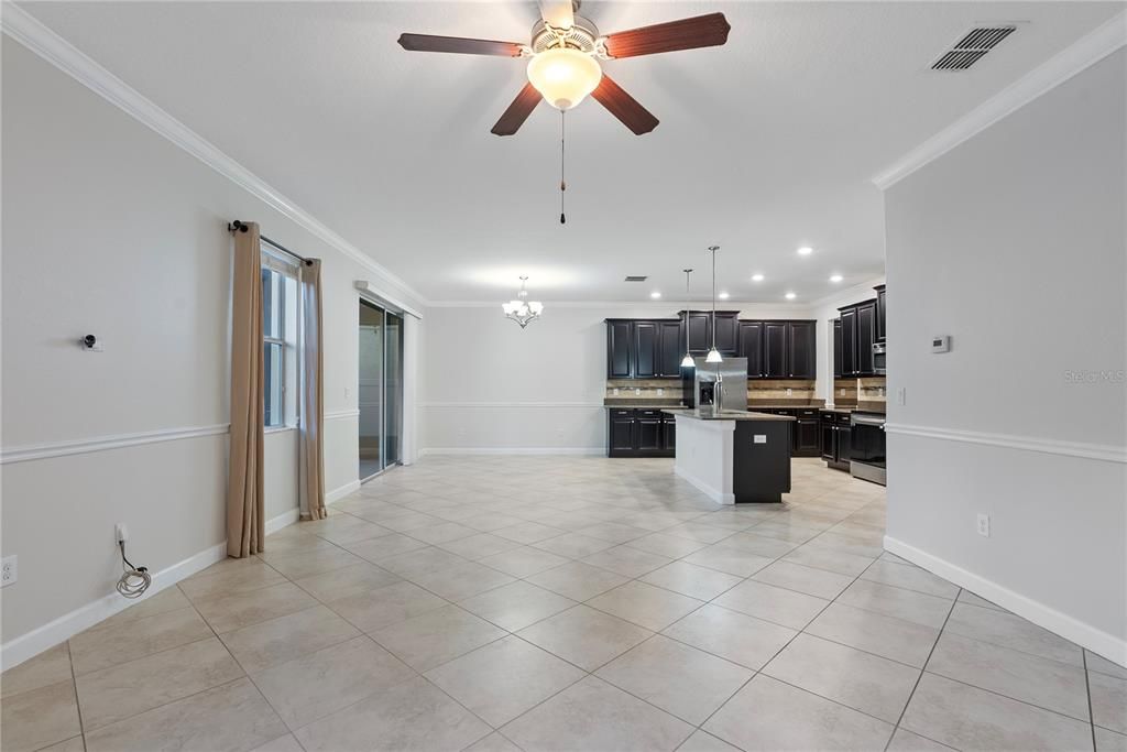 В аренду: $3,300 (4 спален, 2 ванн, 3061 Квадратных фут)