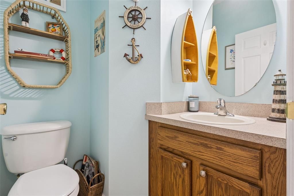 合同活跃: $271,990 (2 贝兹, 2 浴室, 1124 平方英尺)