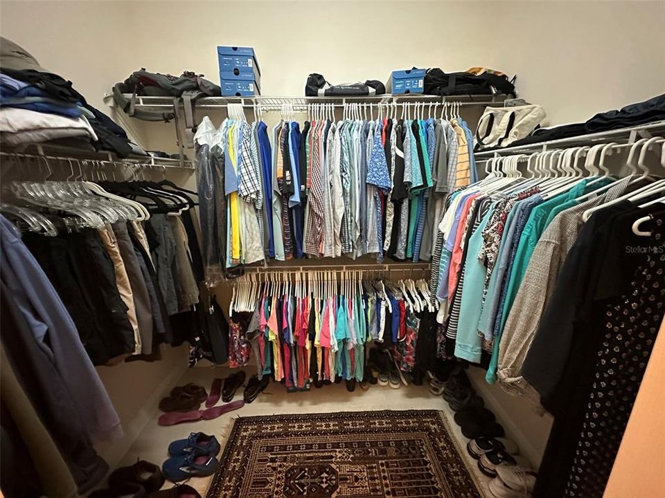 For Rent: $3,645 (4 beds, 2 baths, 2250 Square Feet)