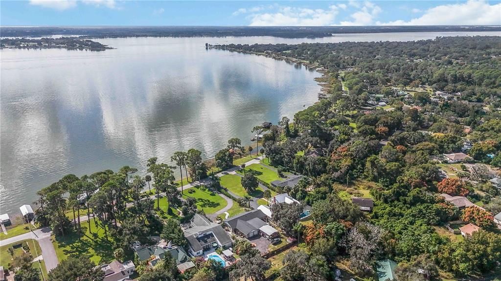 На продажу: $889,000 (4 спален, 2 ванн, 2758 Квадратных фут)