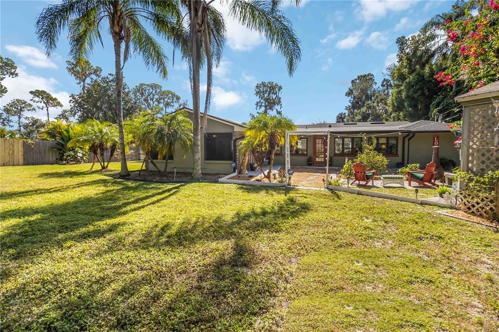 На продажу: $889,000 (4 спален, 2 ванн, 2758 Квадратных фут)