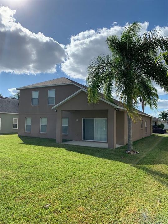 En Venta: $460,000 (4 camas, 2 baños, 2844 Pies cuadrados)