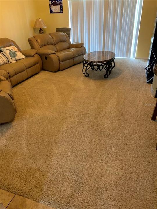 En Venta: $460,000 (4 camas, 2 baños, 2844 Pies cuadrados)