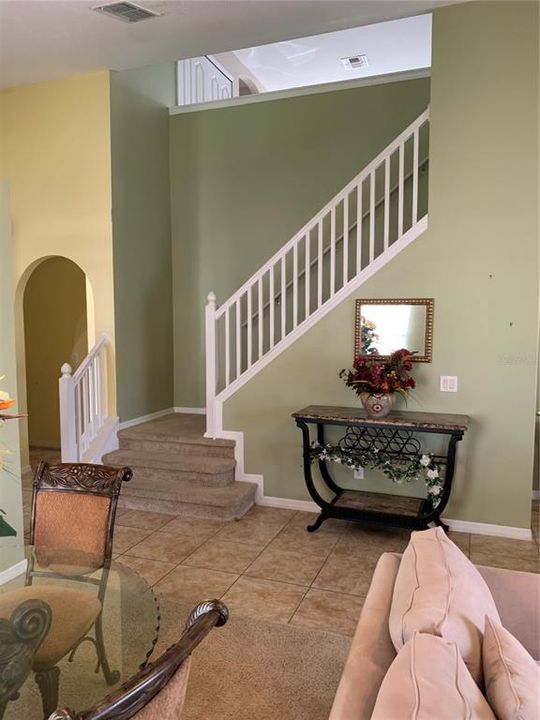 En Venta: $460,000 (4 camas, 2 baños, 2844 Pies cuadrados)