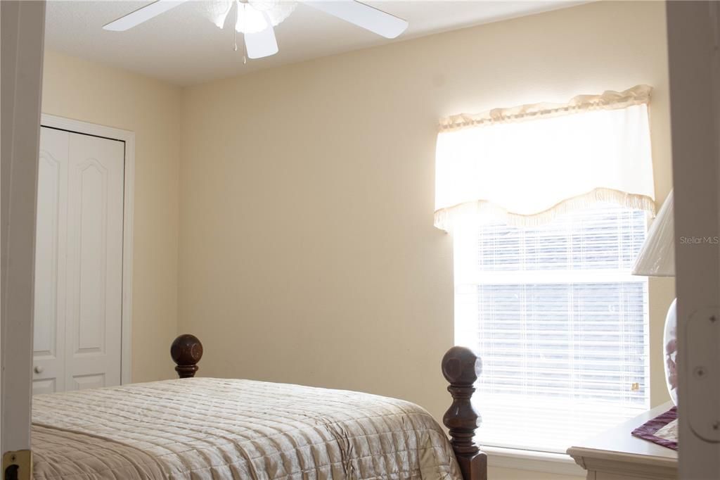 En Venta: $460,000 (4 camas, 2 baños, 2844 Pies cuadrados)