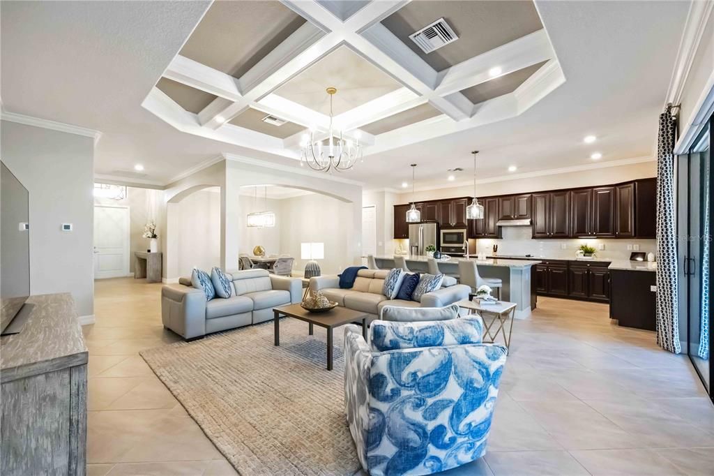 For Sale: $749,900 (3 beds, 2 baths, 2078 Square Feet)