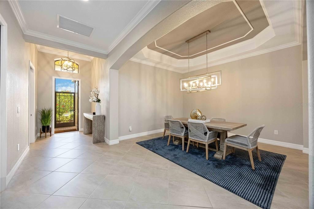 For Sale: $749,900 (3 beds, 2 baths, 2078 Square Feet)