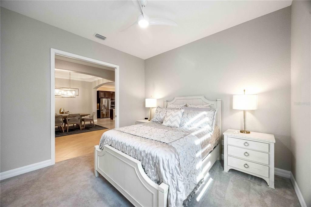 For Sale: $749,900 (3 beds, 2 baths, 2078 Square Feet)