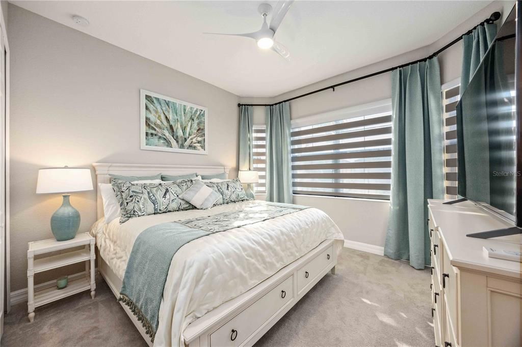 For Sale: $749,900 (3 beds, 2 baths, 2078 Square Feet)