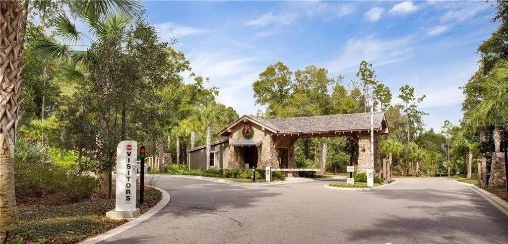 For Rent: $3,295 (4 beds, 3 baths, 2642 Square Feet)