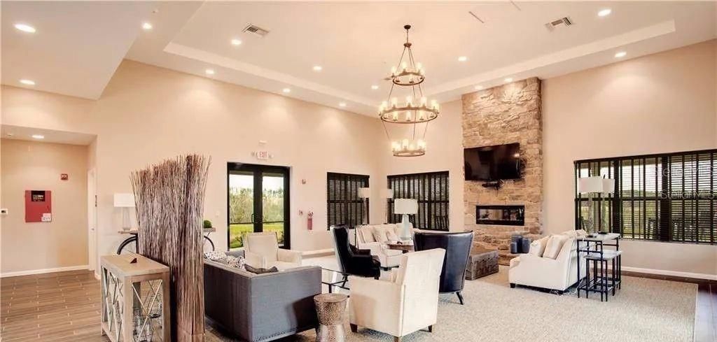 For Rent: $3,295 (4 beds, 3 baths, 2642 Square Feet)