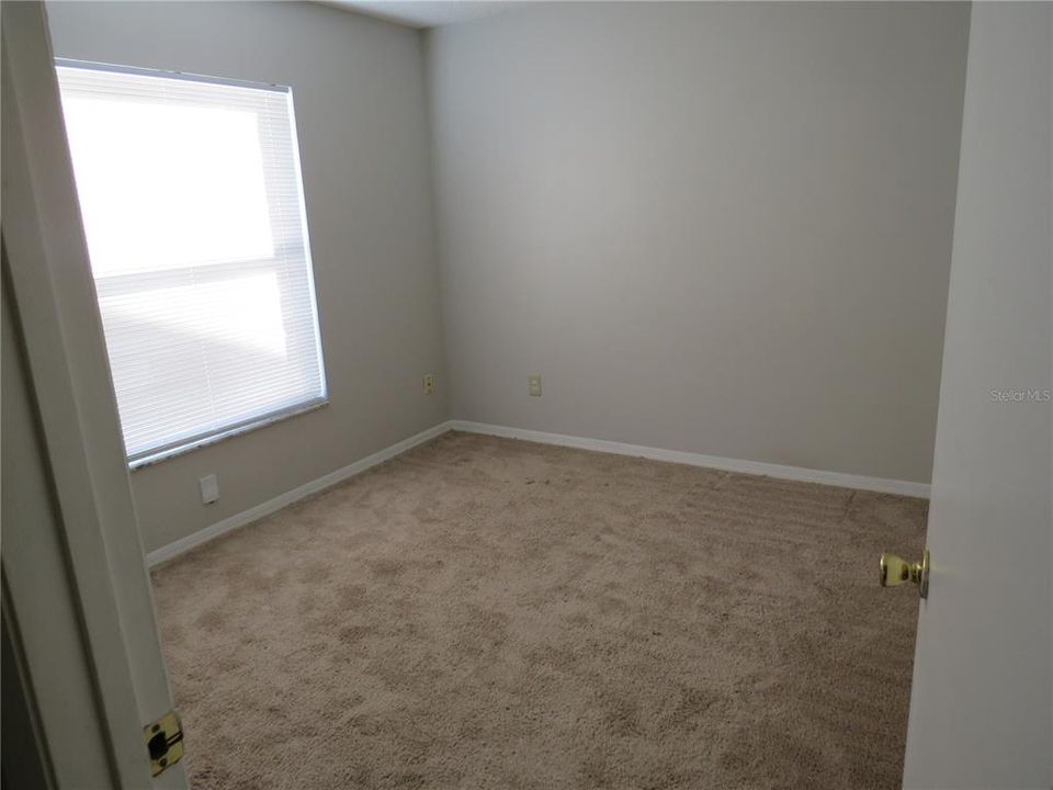 For Sale: $285,900 (3 beds, 2 baths, 1086 Square Feet)