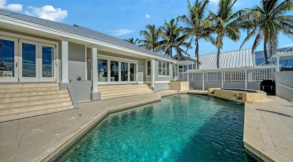 На продажу: $5,495,000 (3 спален, 3 ванн, 3280 Квадратных фут)