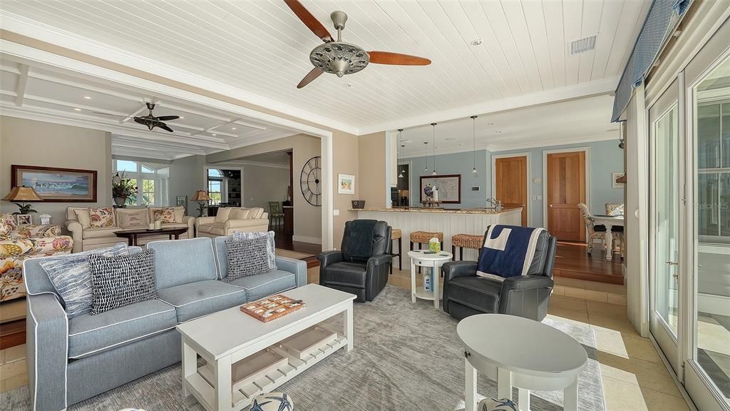 На продажу: $5,495,000 (3 спален, 3 ванн, 3280 Квадратных фут)