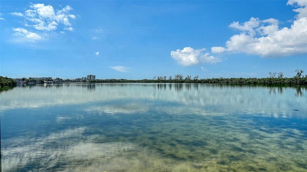 На продажу: $5,495,000 (3 спален, 3 ванн, 3280 Квадратных фут)