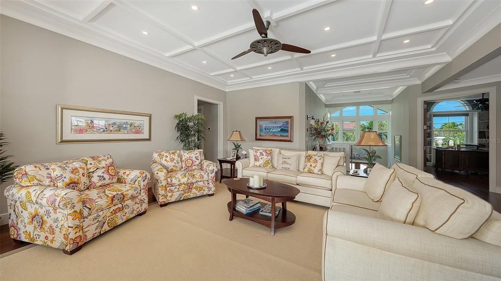 На продажу: $5,495,000 (3 спален, 3 ванн, 3280 Квадратных фут)