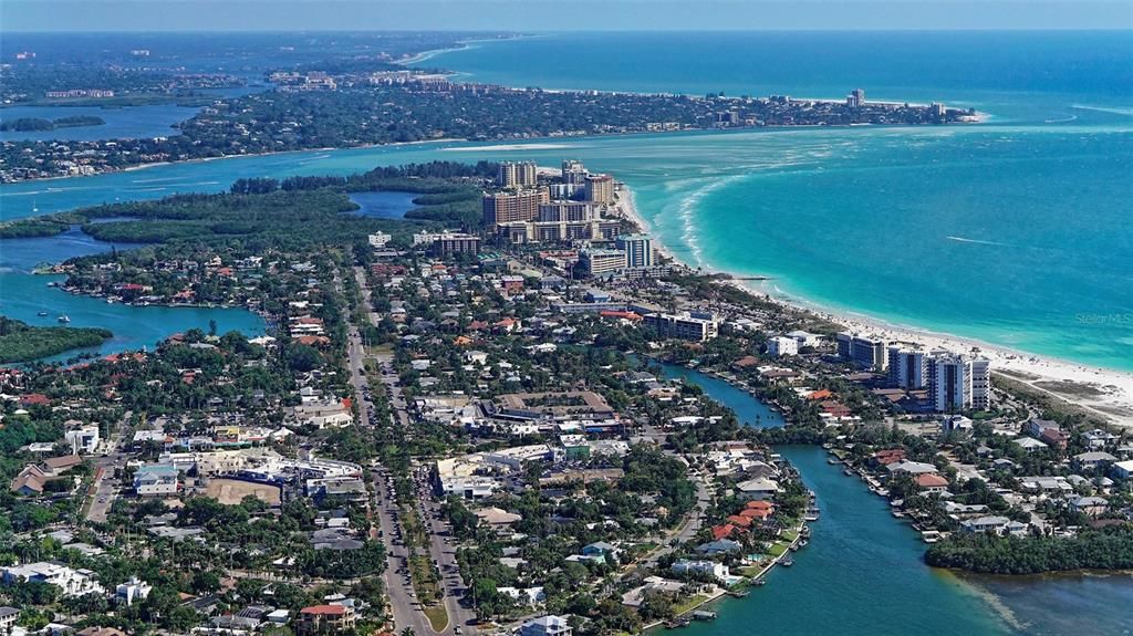 На продажу: $5,495,000 (3 спален, 3 ванн, 3280 Квадратных фут)