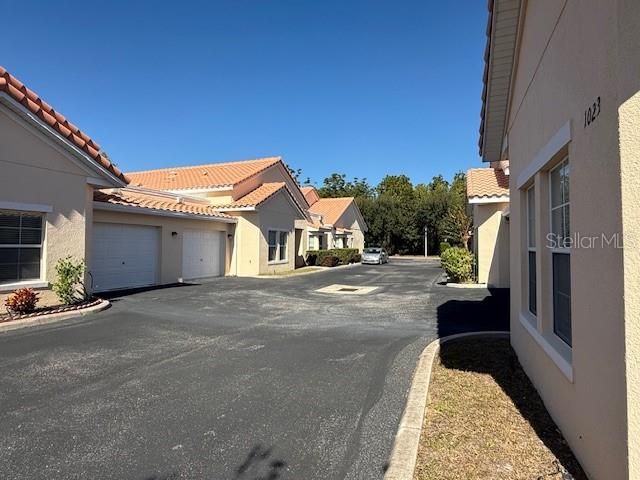 For Sale: $230,000 (2 beds, 2 baths, 1057 Square Feet)