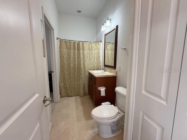 For Sale: $230,000 (2 beds, 2 baths, 1057 Square Feet)