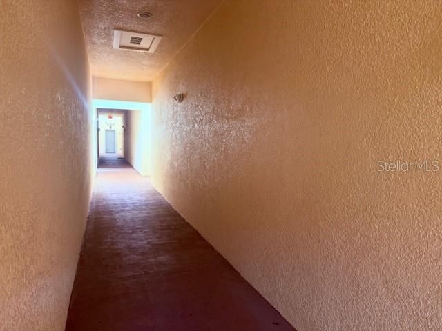 For Sale: $230,000 (2 beds, 2 baths, 1057 Square Feet)