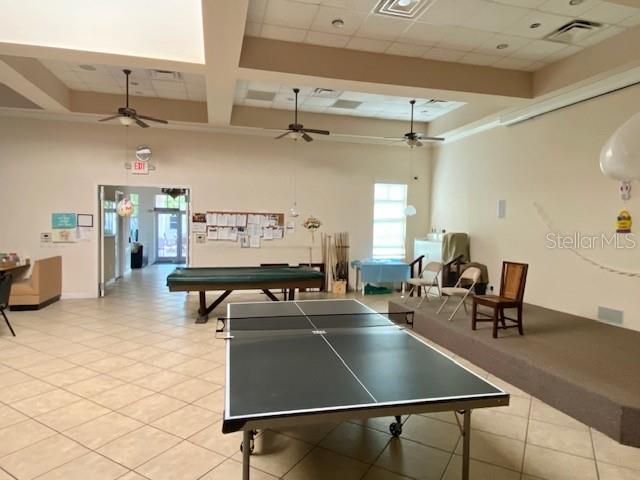 For Sale: $230,000 (2 beds, 2 baths, 1057 Square Feet)