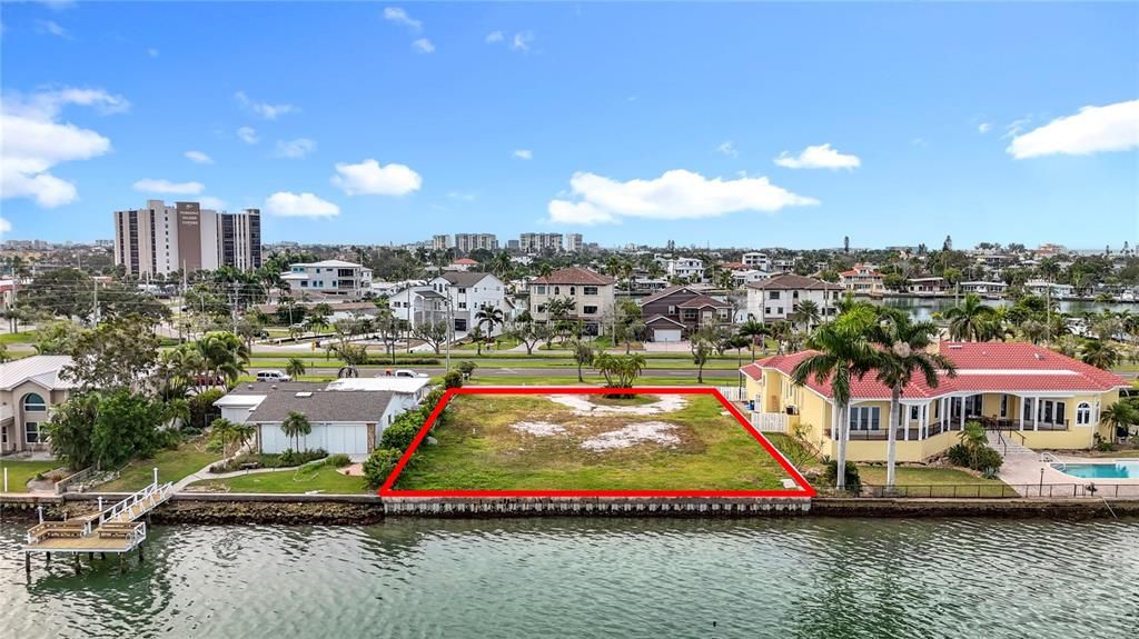 En Venta: $1,750,000 (0.31 acres)