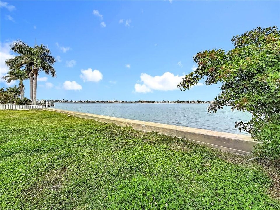 En Venta: $1,750,000 (0.31 acres)