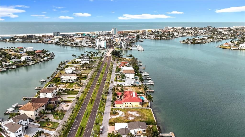 En Venta: $1,750,000 (0.31 acres)