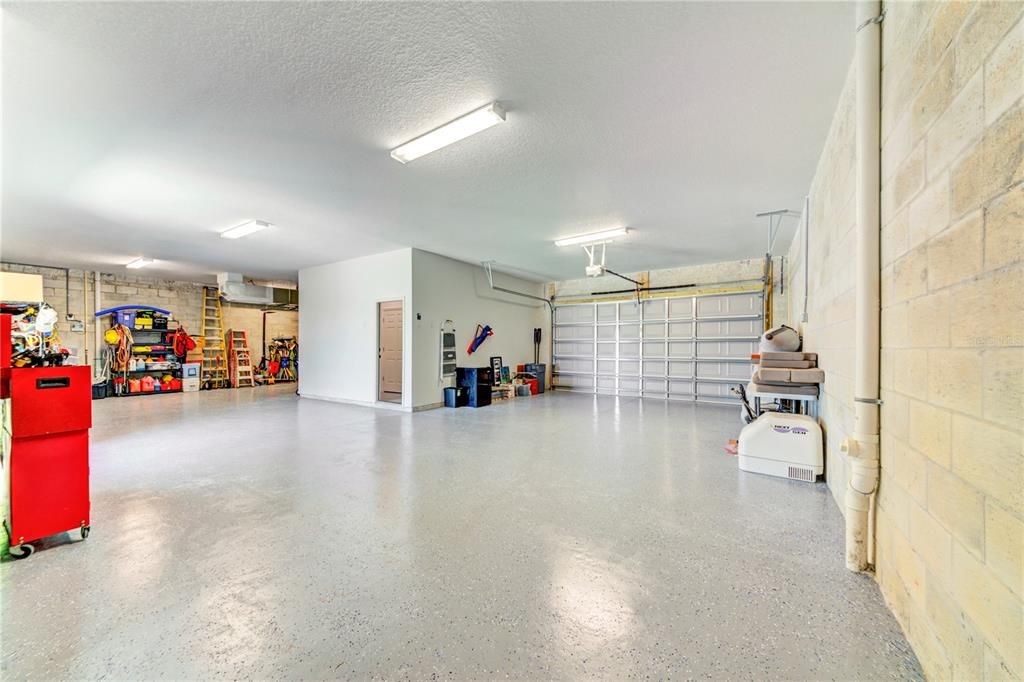 For Sale: $699,000 (2 beds, 2 baths, 1686 Square Feet)