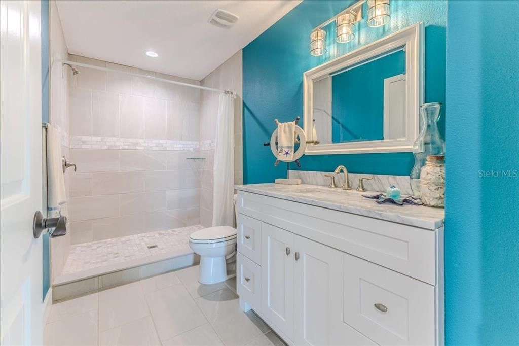 For Sale: $699,000 (2 beds, 2 baths, 1686 Square Feet)